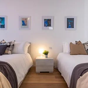  Apartment Opera & Expo - Tosca Italy
