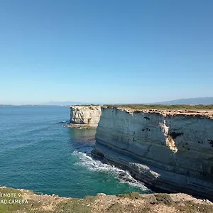 Mari E Luci , Nurachi Italien