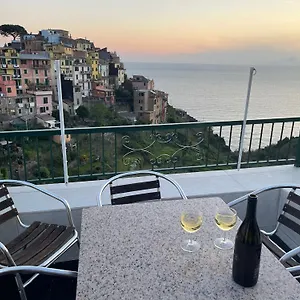  Apartment Isola - In The Center With Terrace - Sea View & Ac Italy
